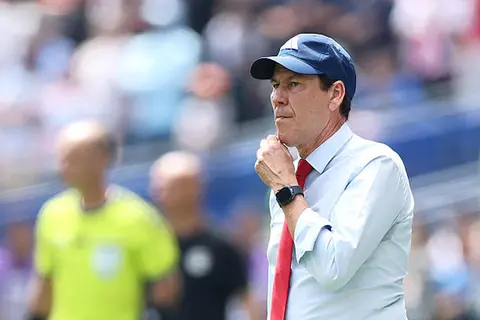 مدرب بلجيكا: منتخب مصر يمتلك الكثير من المواهب.. وحارسهم منعنا من الفوز